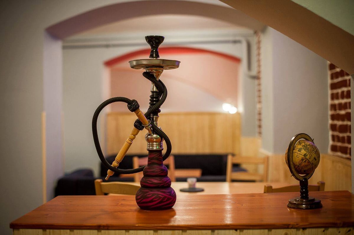 V čajovně si vychutnáte vodní dýmky.