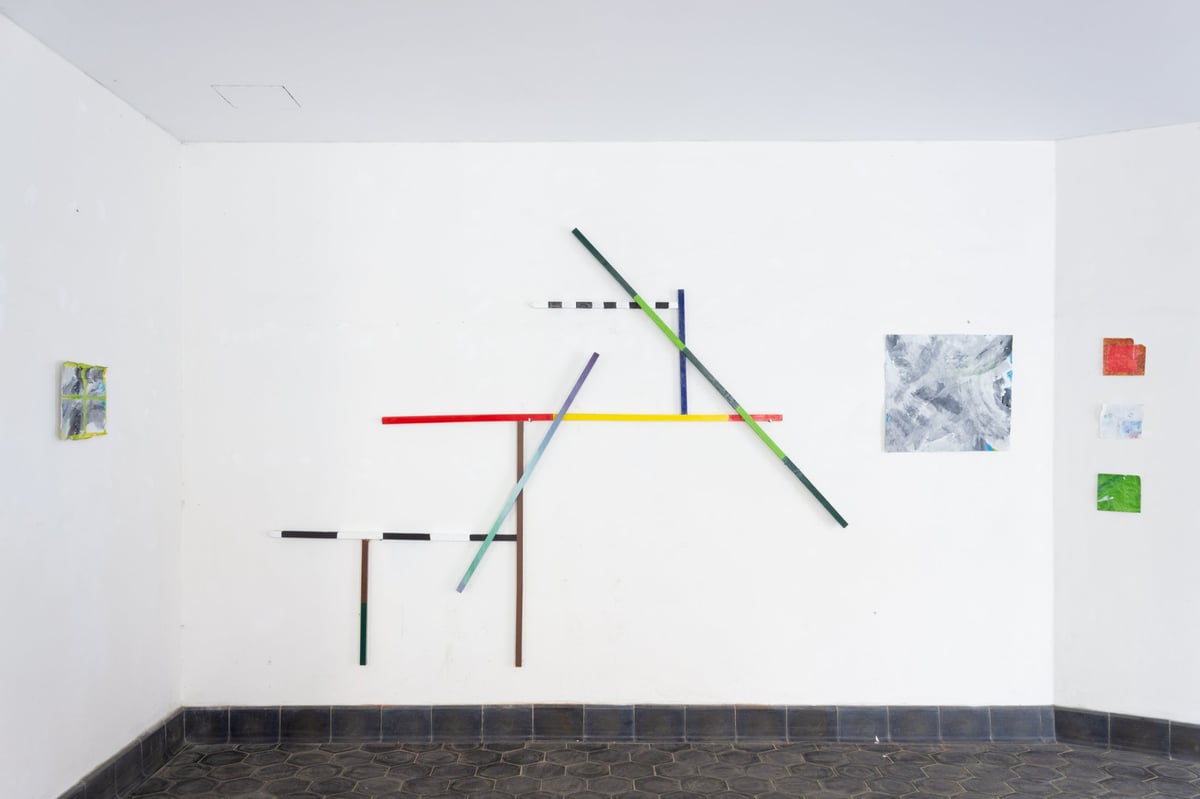 Instalace It’s prettier out than in Din Bar Varshavyak, 2022