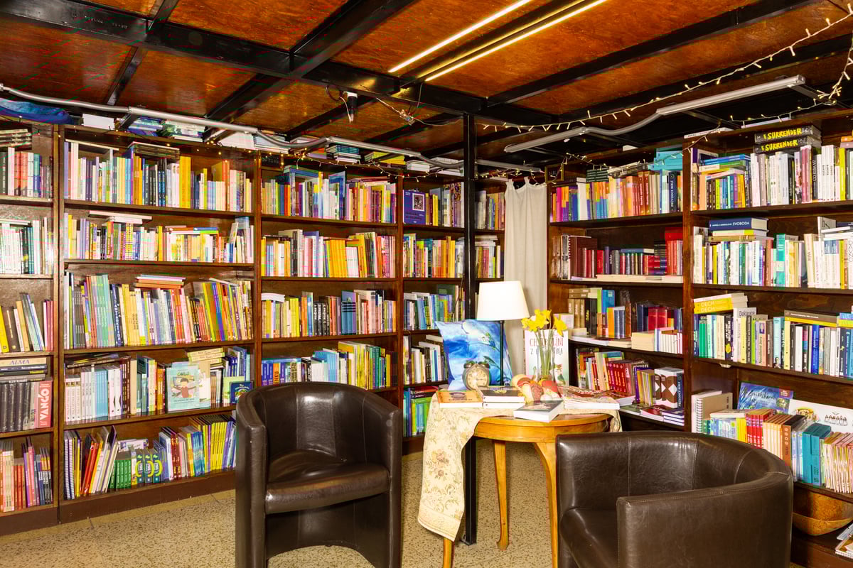 Knihkupectví a galerie Světlo 