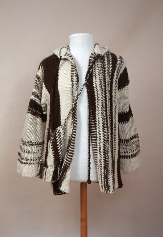 Nabízený sortiment byl vzhledem ke své vysoké estetické a výrobní úrovni v porovnání se stávající tovární produkcí bez konkurence.