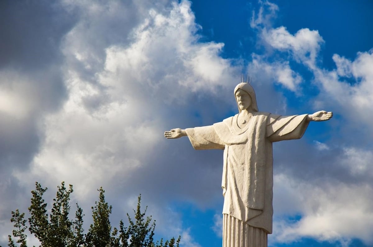 Za sochou do Středočeského kraje