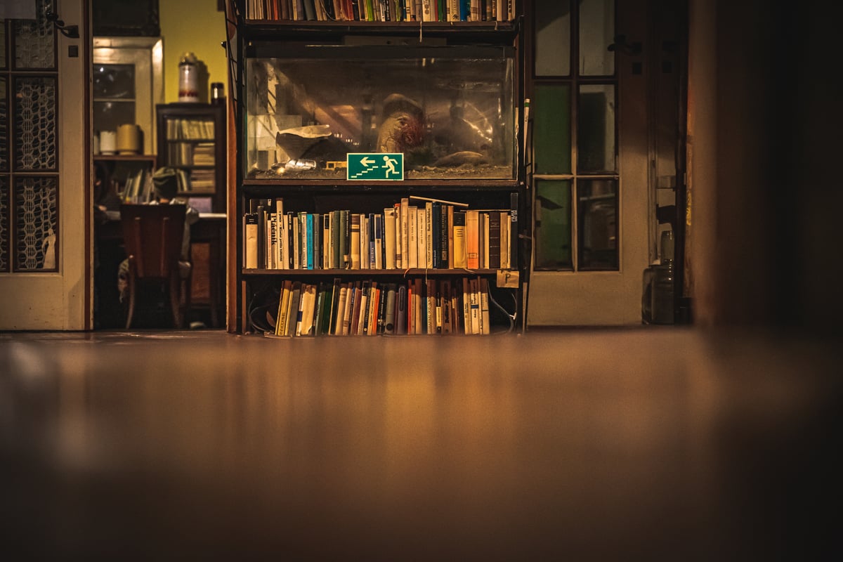 V Café Kaprál probíhají křty i festivaly