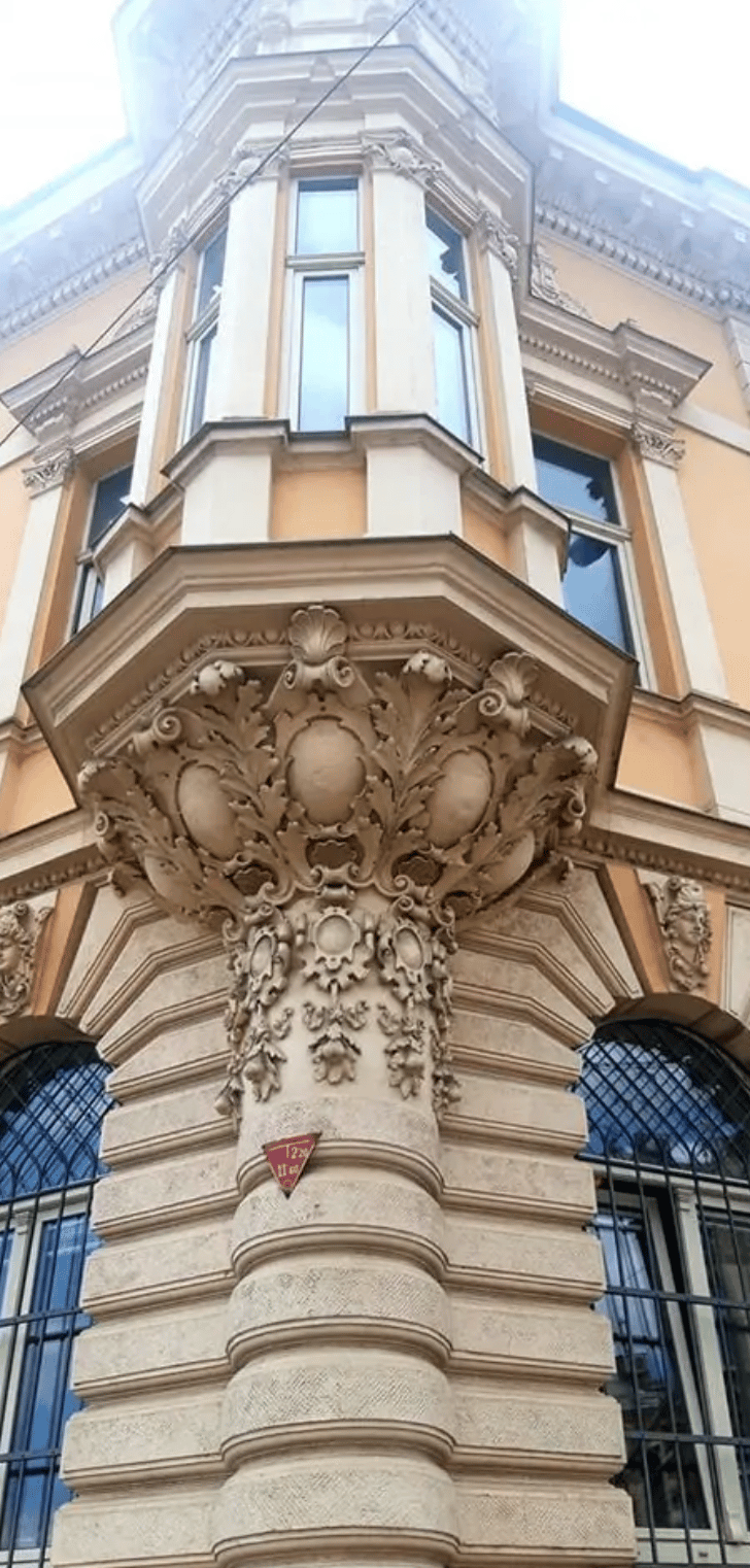 Schmalův palác