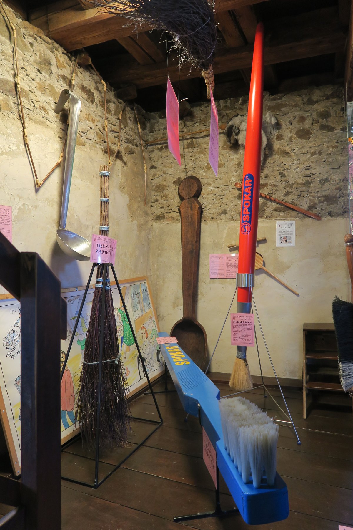 Je libo gigantický kartáček