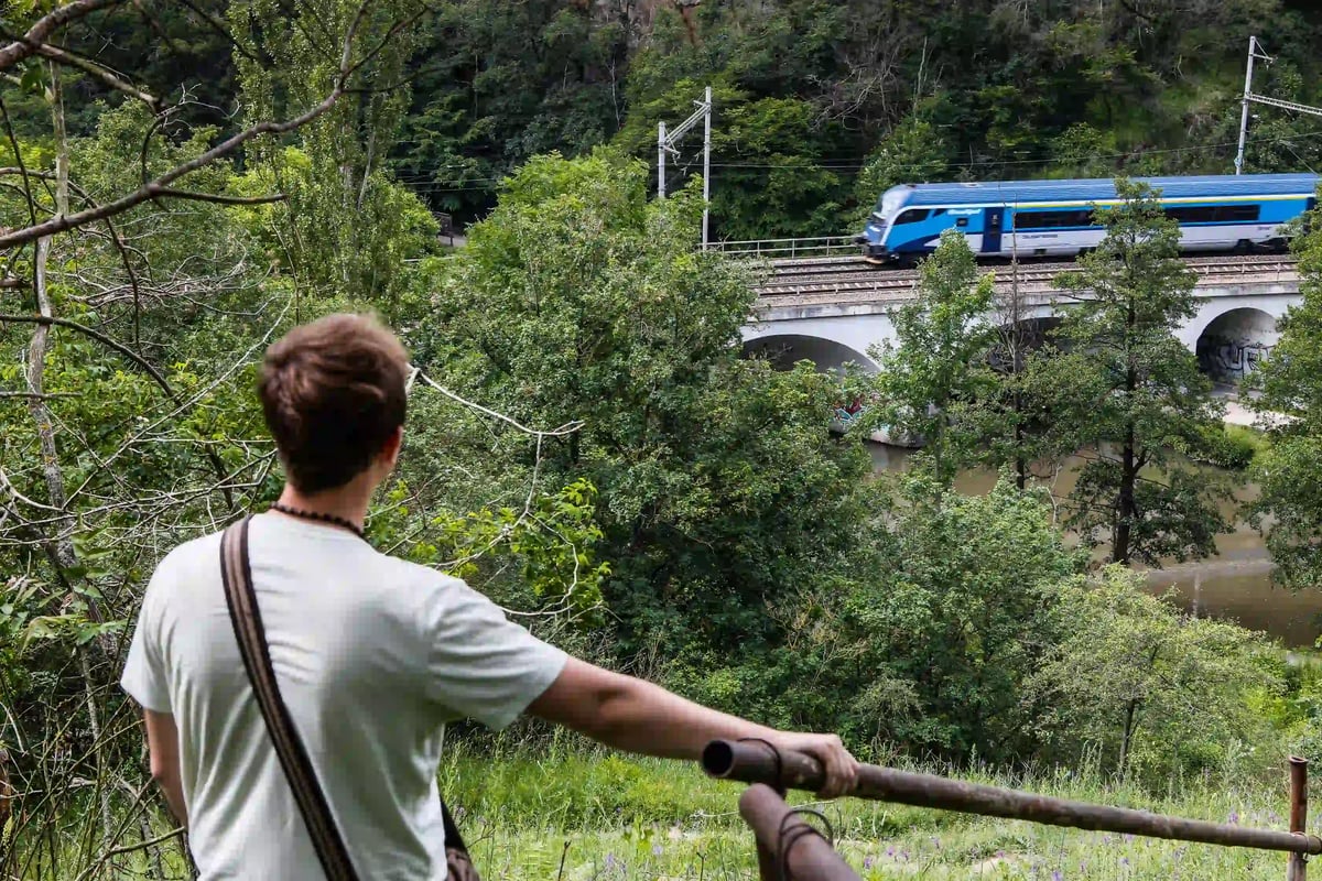 Výhled na trať kolem Svitavy