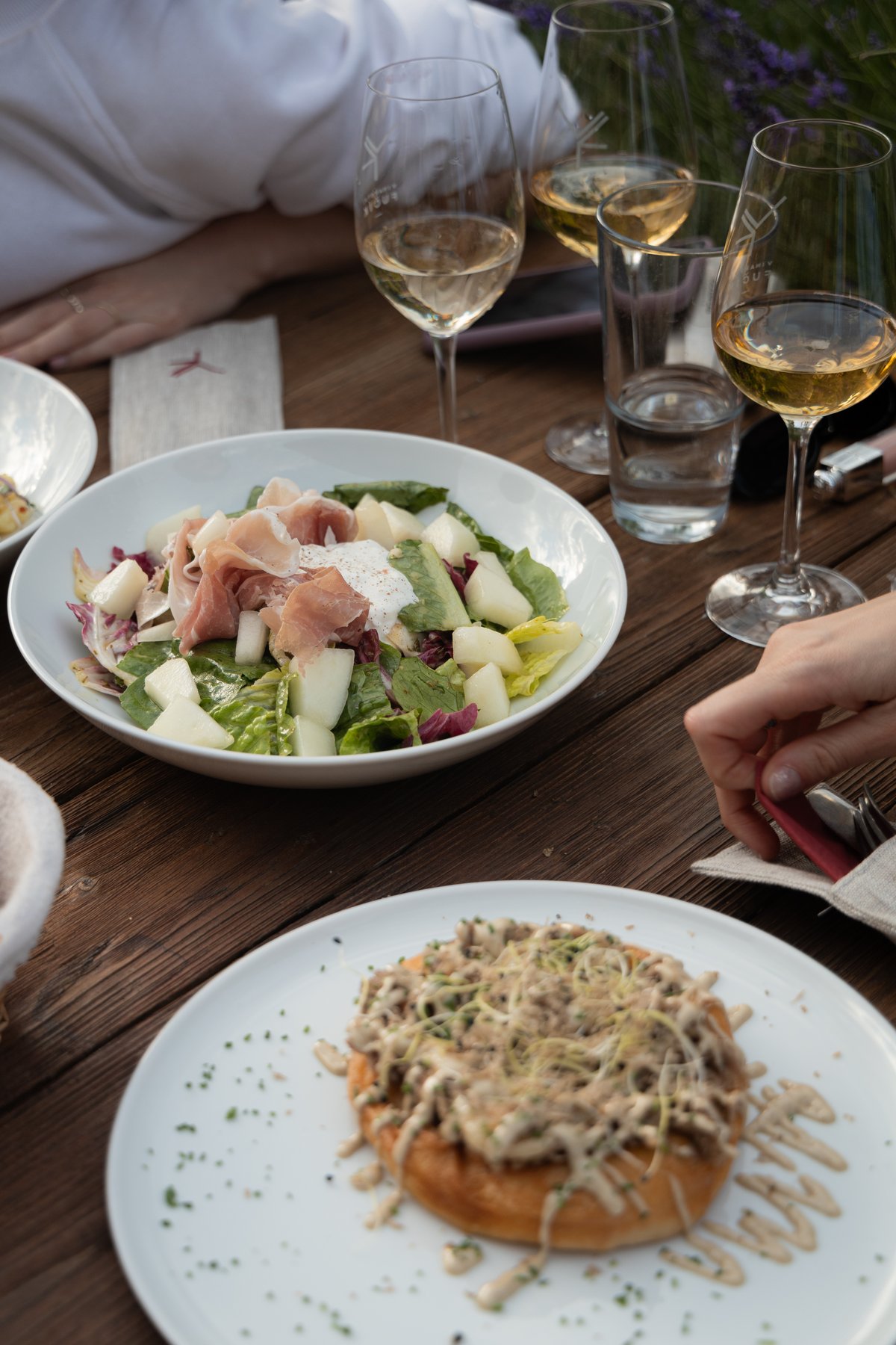 Každý chod lze harmonicky doplnit víny z Vinařství Fučí