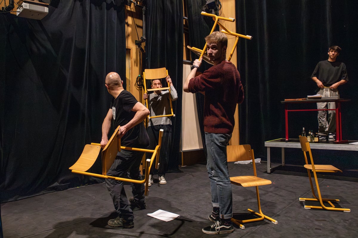 Inscenace Farma zvířat od Divadla Radost