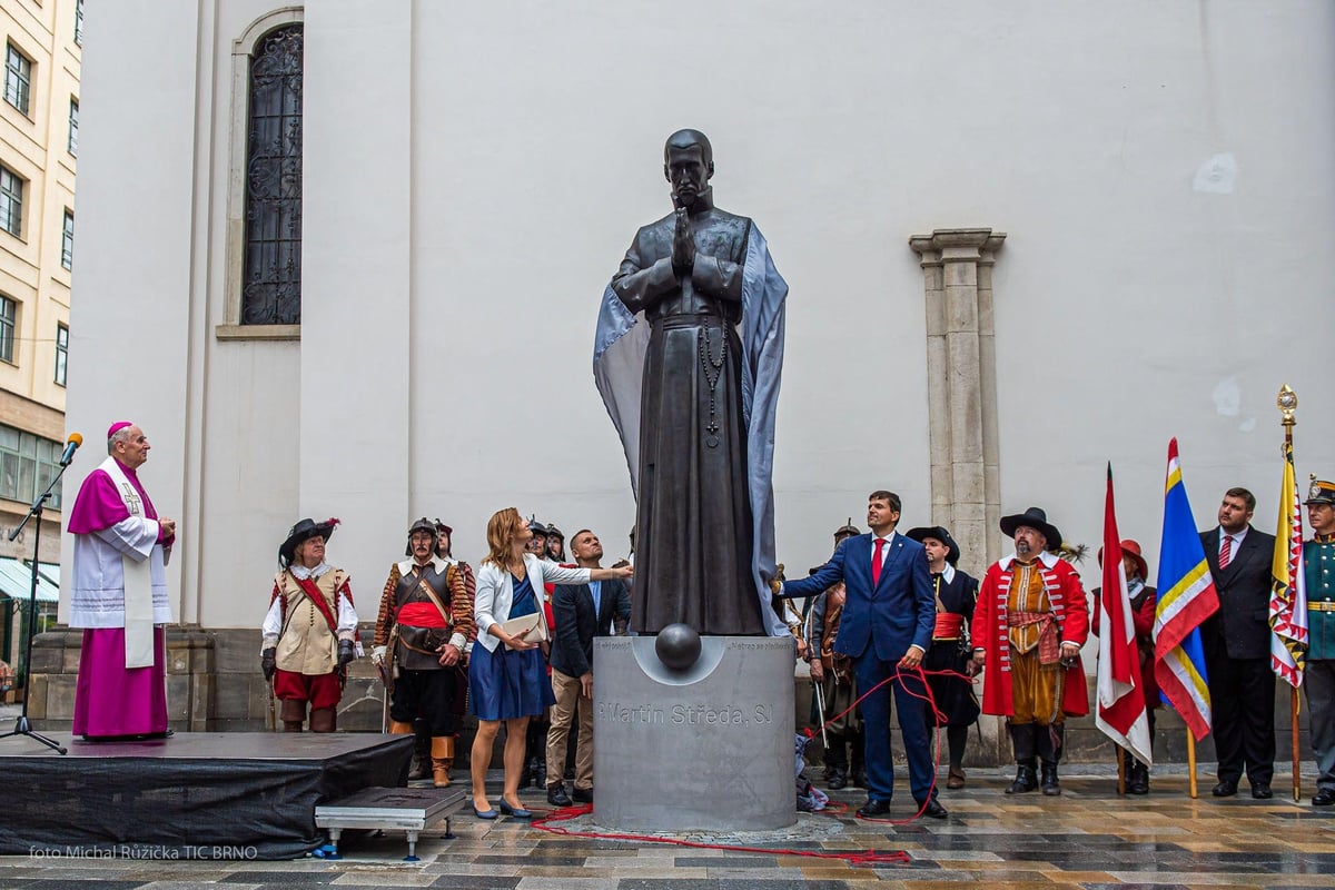 Odhalení sochy pátera Martina Středy