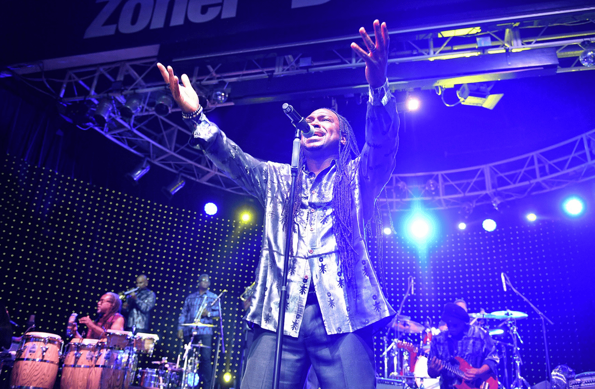 Al McKay’s Earth, Wind & Fire Experience