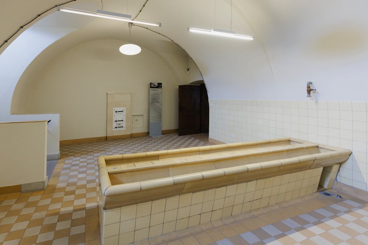 Dochovaná umývárna