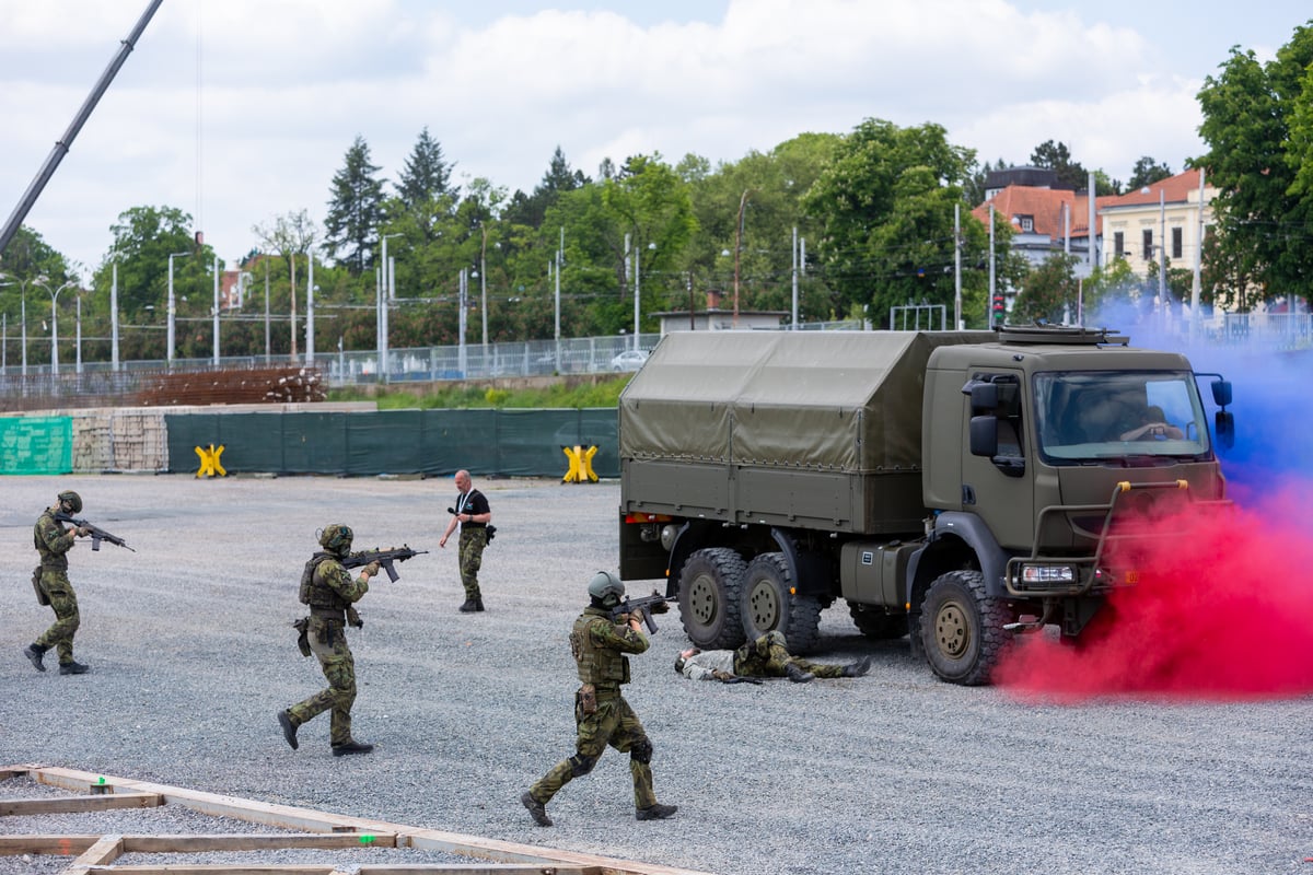 Návštěvníci uvidí reálné ukázky zásahů jednotlivých složek, např. té vojenské.