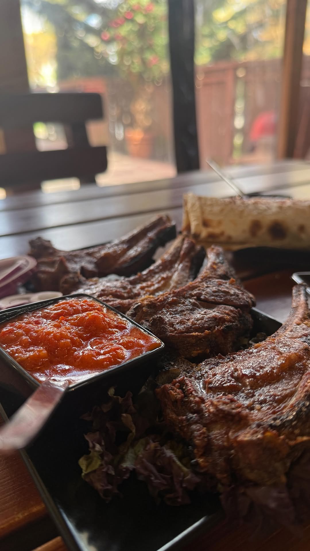Lotebi