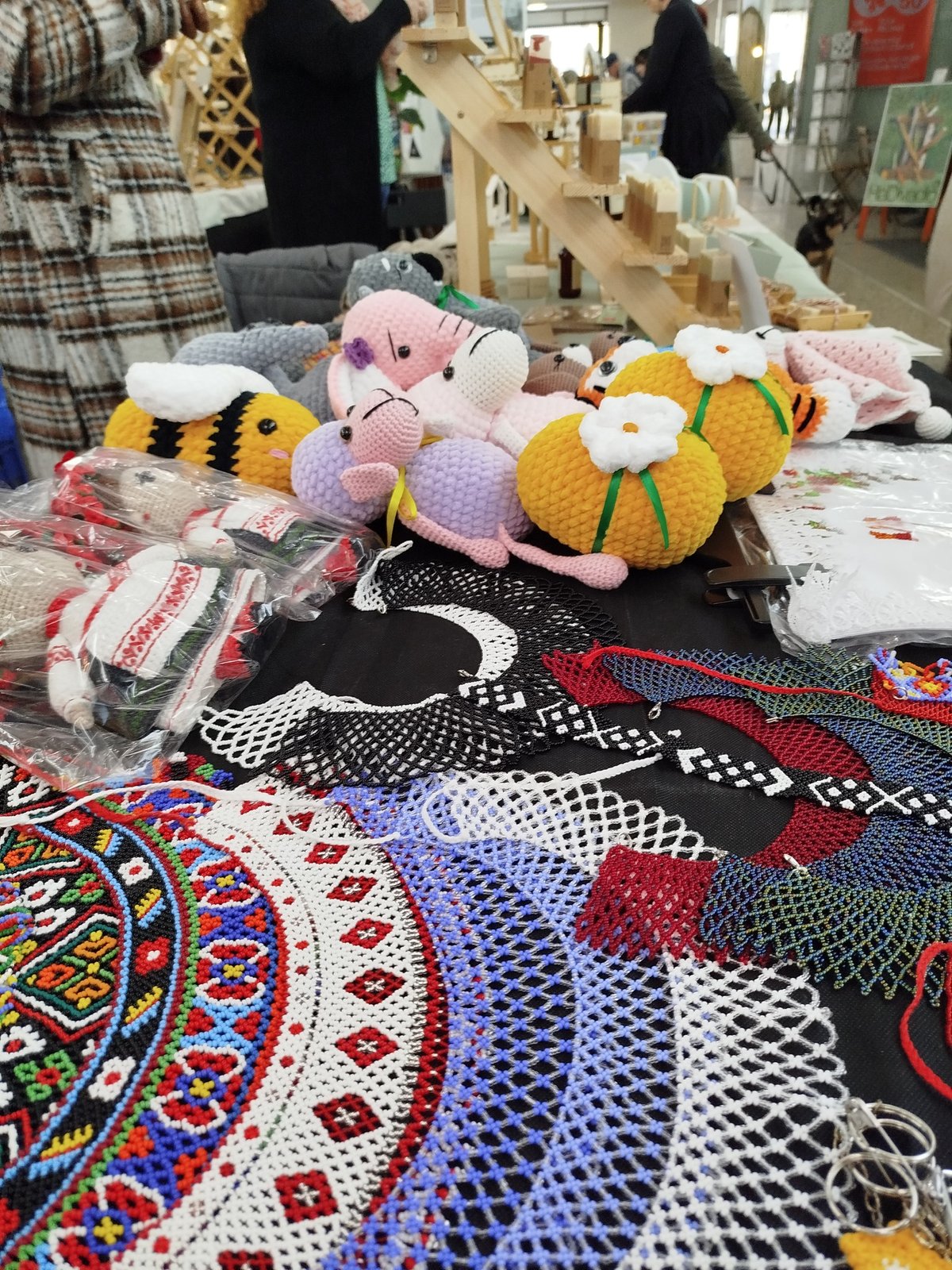 Bleší trhy v pasáži Alfa