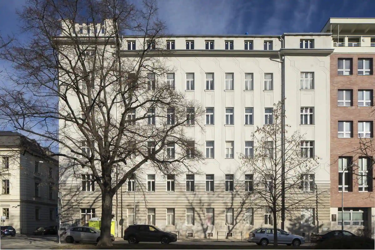 Nájemní dům Karla Čupra (1906–1907), najdete na Antonínské ulici 2