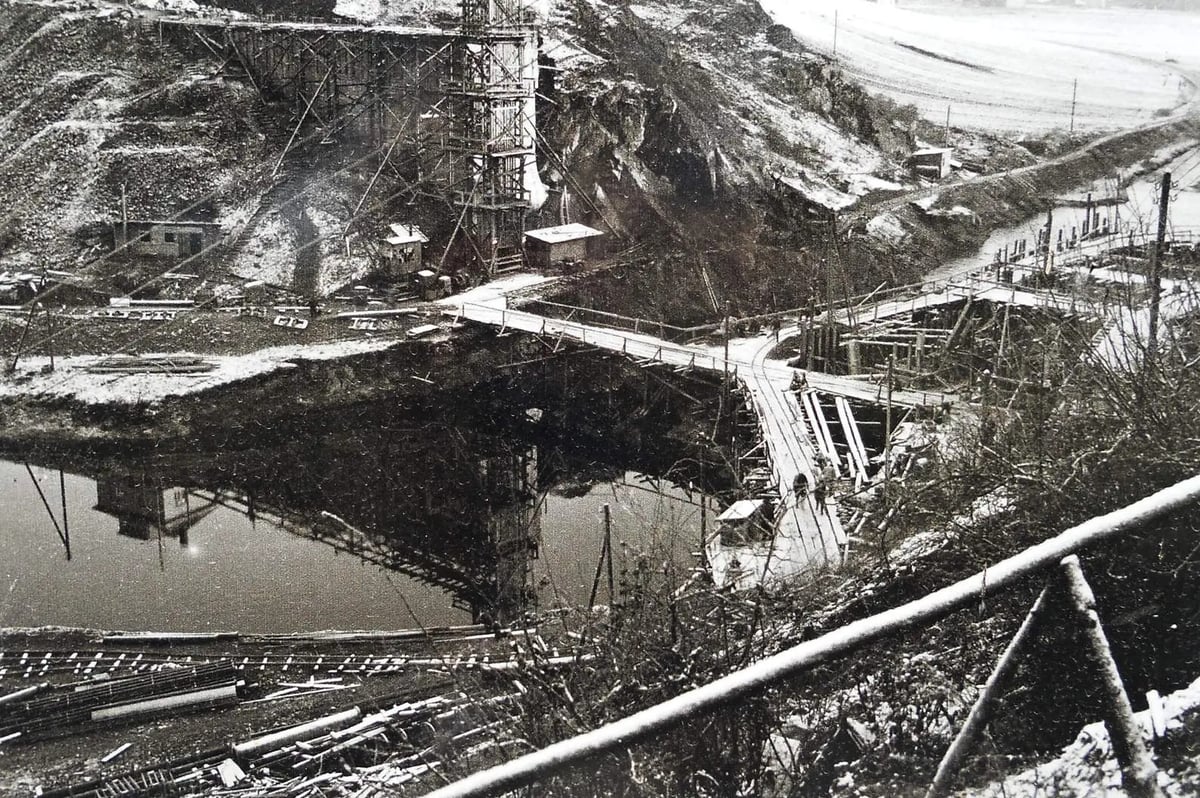 Stavba brněnské přehrady.