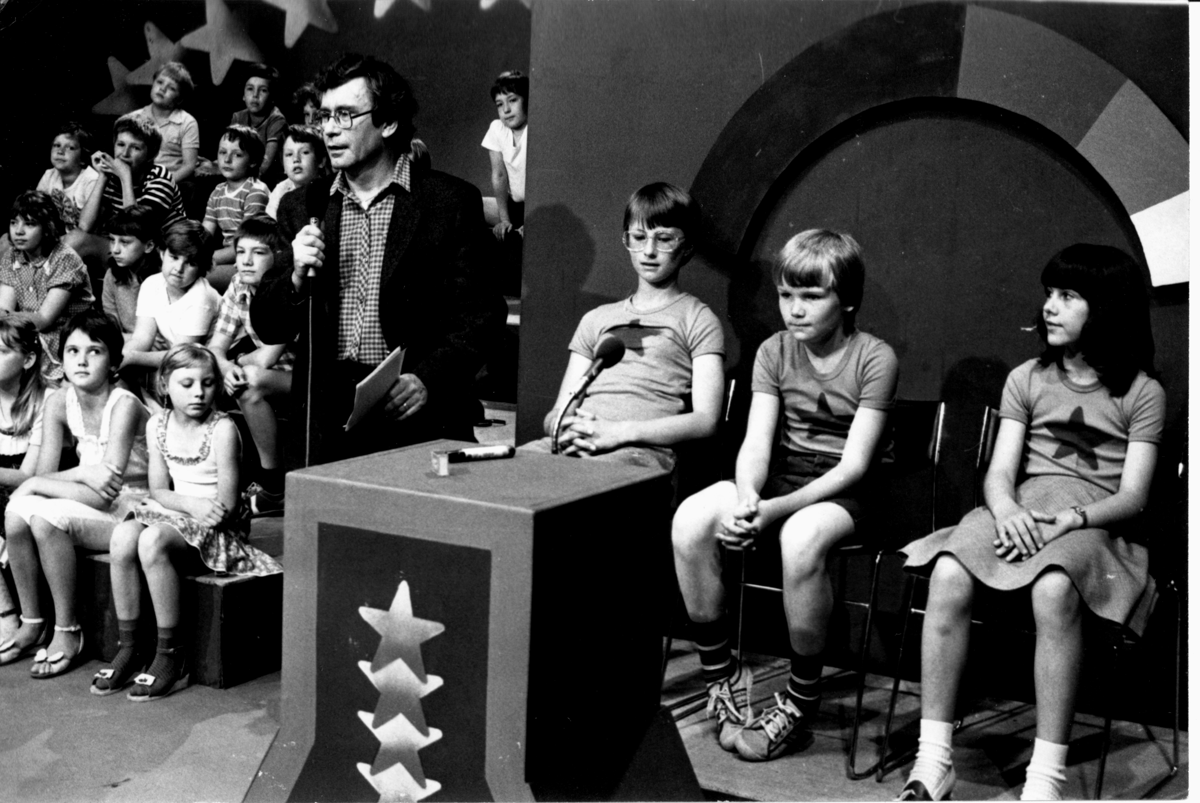 Kámen nůžky papír