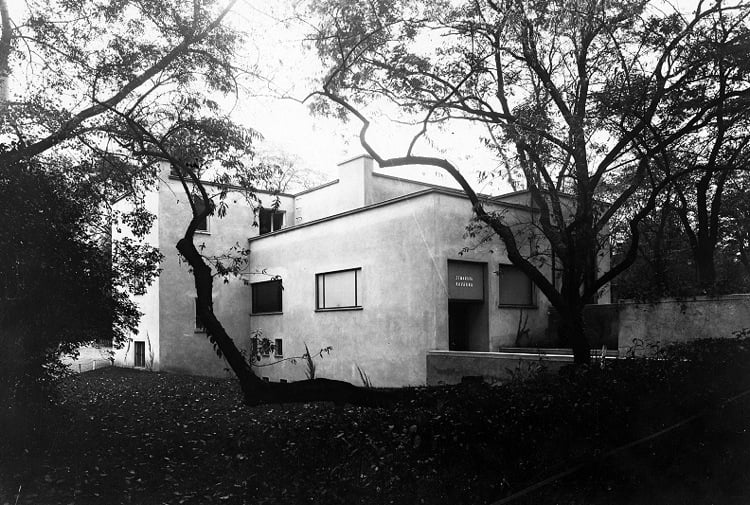 Zemanova kavárna od Bohuslava Fuchse