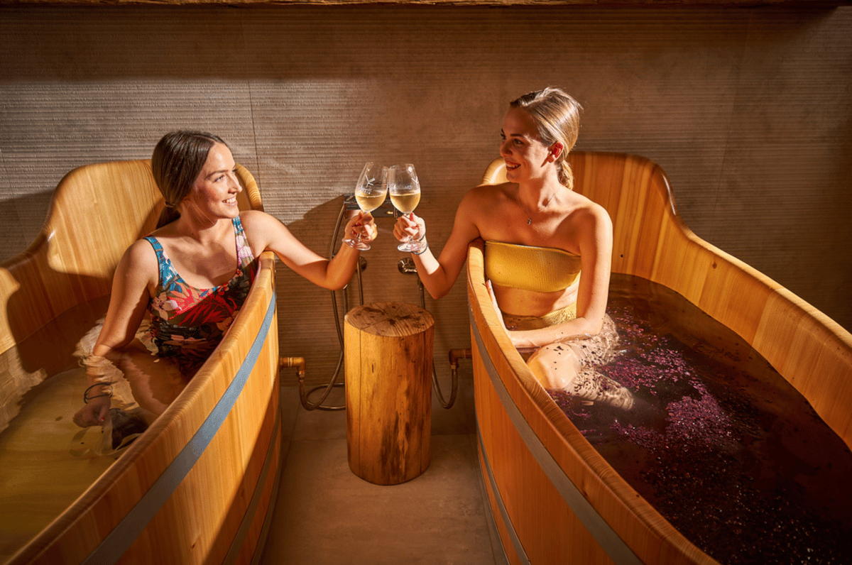 Jedním z největších lákadel hotelu je vinné wellness