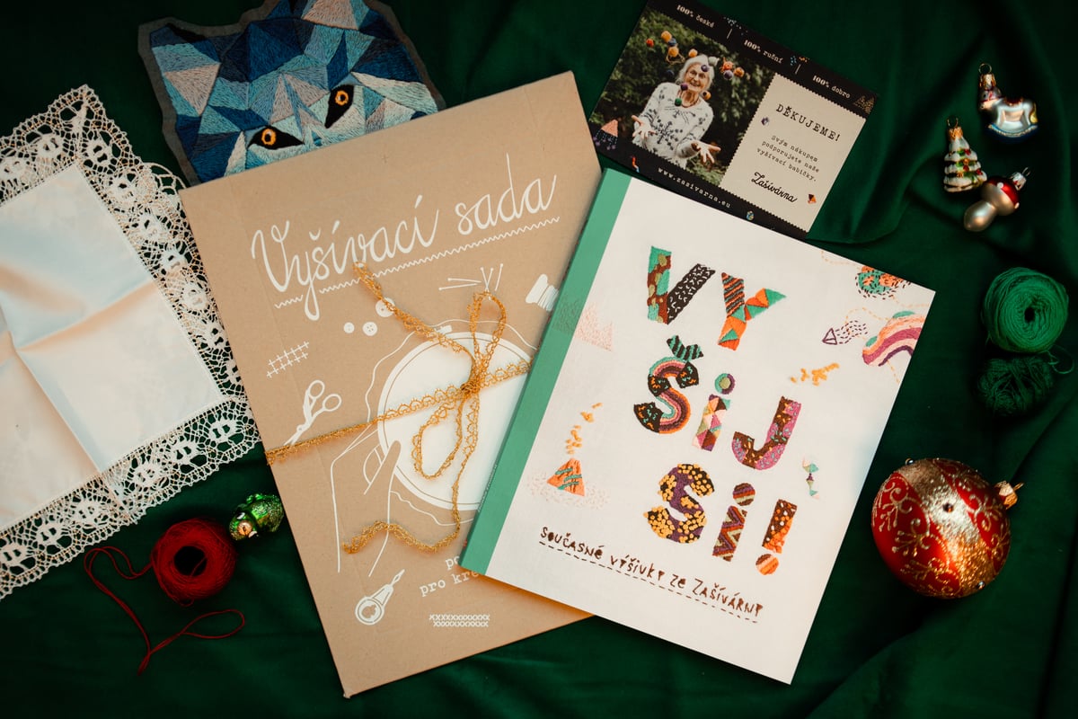 Vyšívací sada ze Zašívárny