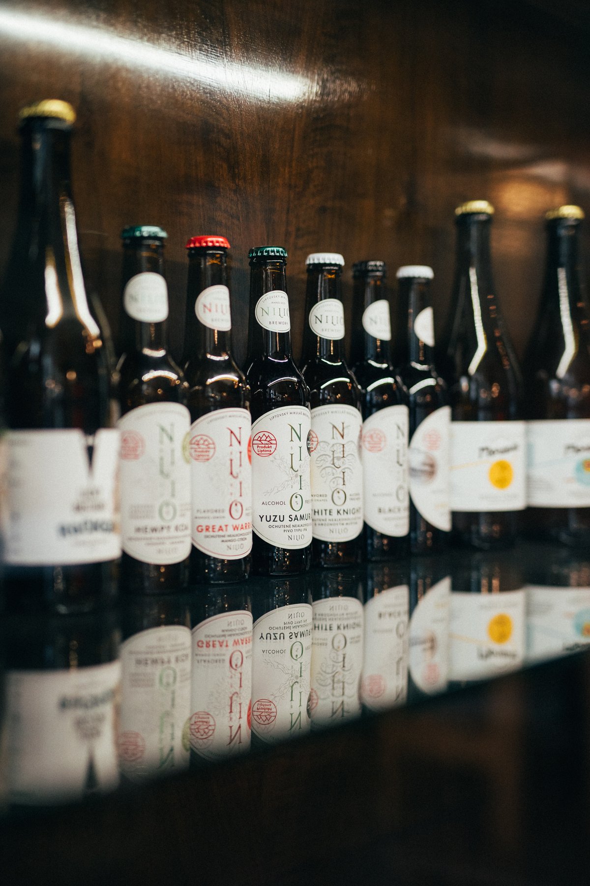 Odnést si lahváče s sebou? Není problém, v Piváriu mají velký výběr!