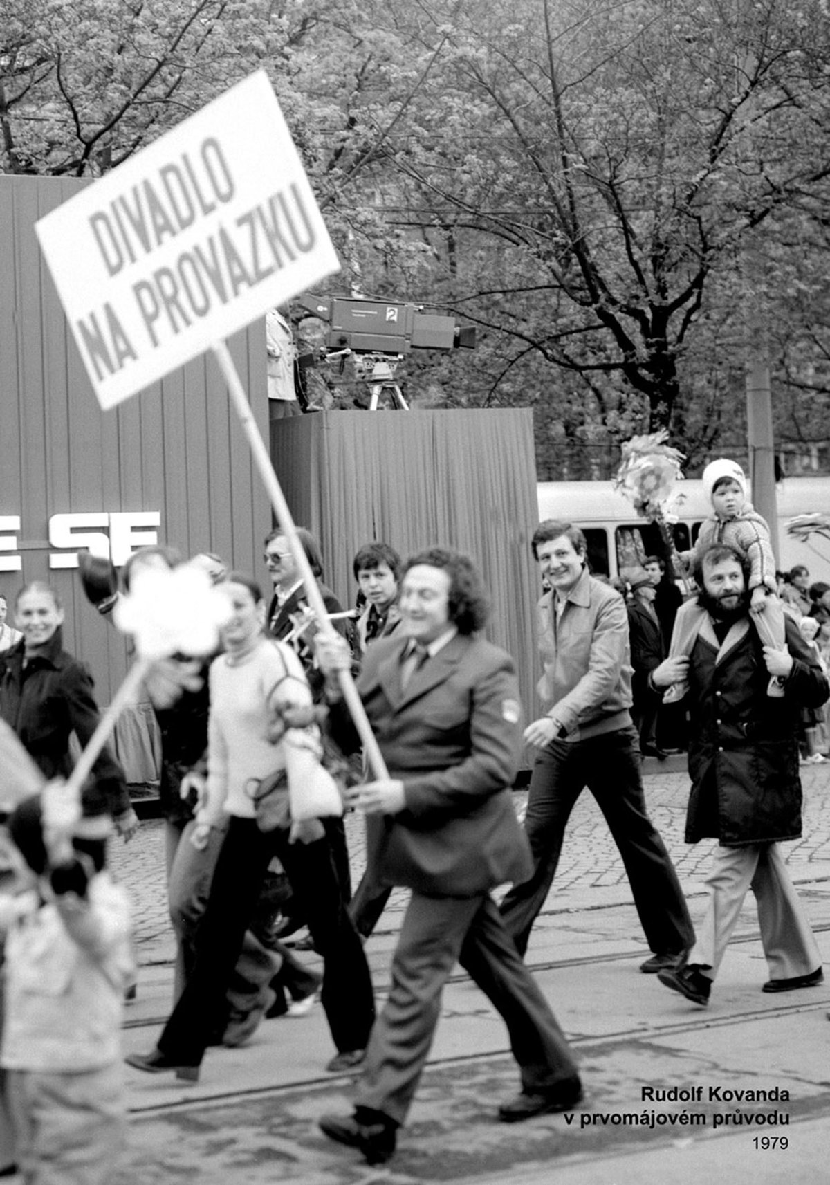 Rudy Kovanda na prvomájovém průvodu