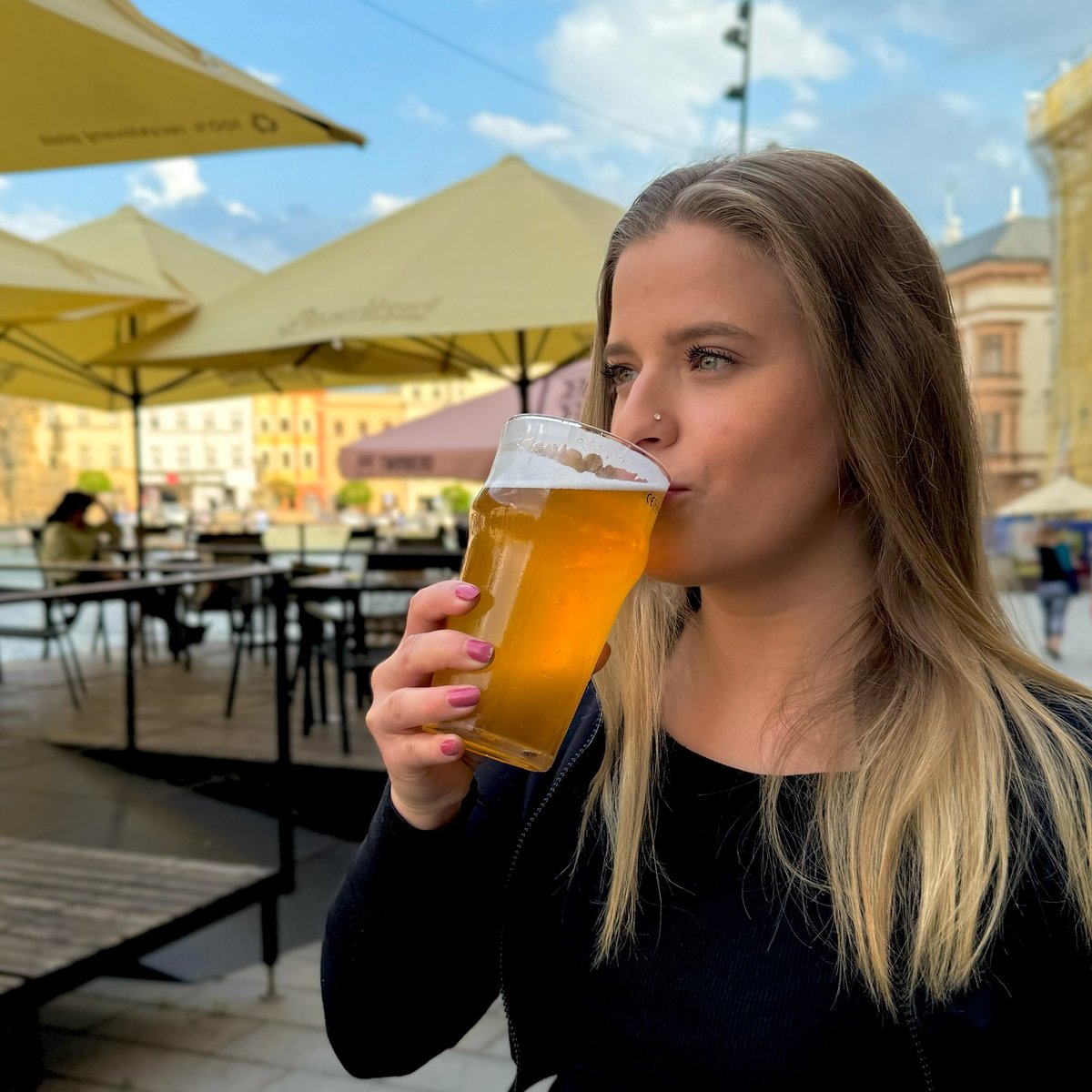 Zahrádka Burger & Beer Brothers na Dolním náměstí.