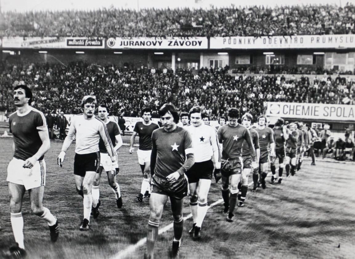 Zbrojovka proti Wisle Krakov v evropské lize, rok 1979. 