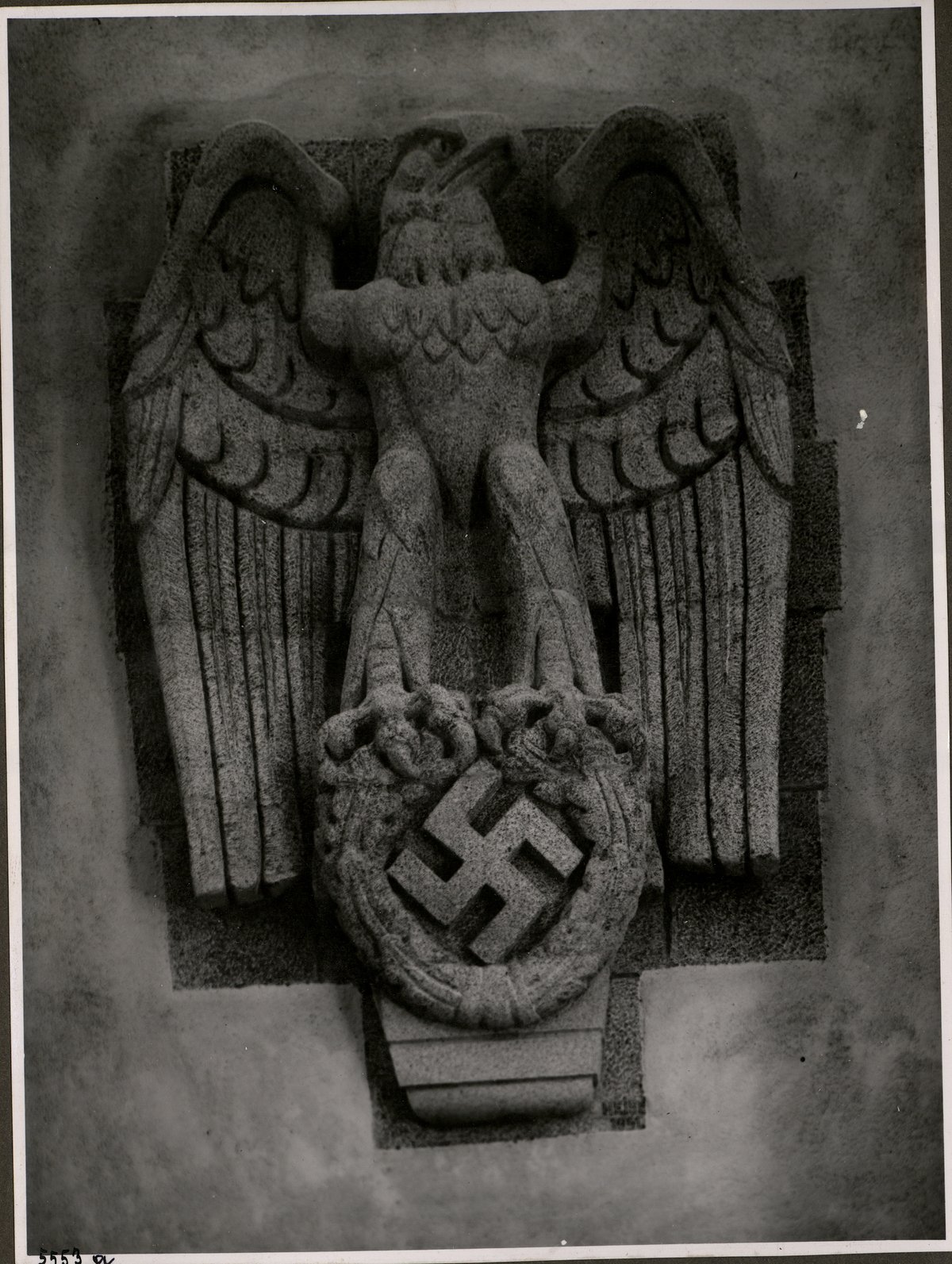 Detail orlice v oltářním výklenku