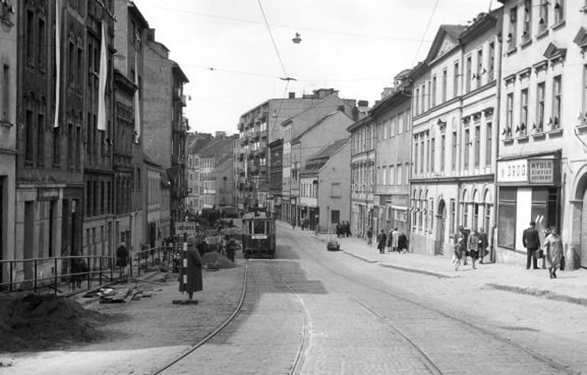 Pekařská (rozšiřování vozovky) - pohled od Šilingrova náměstí