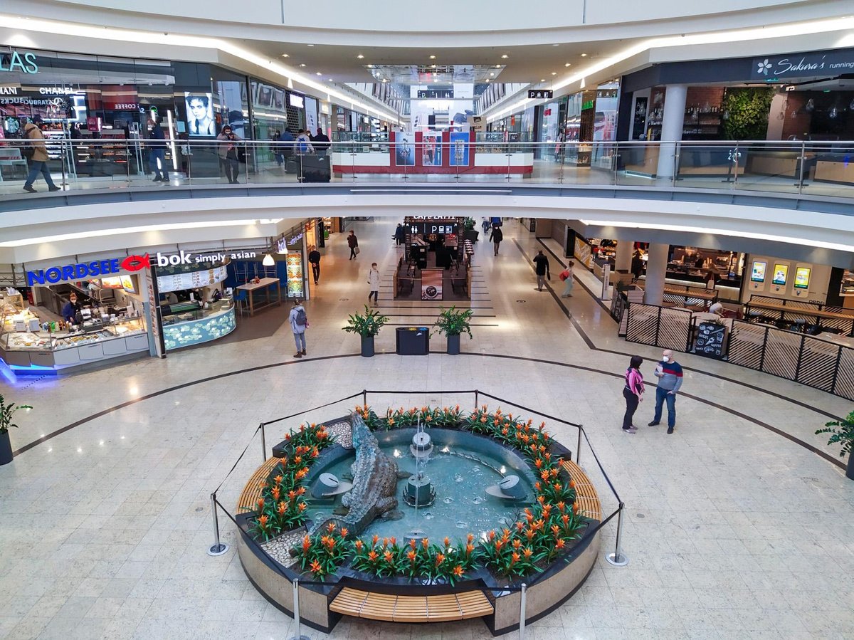 Třeba v oblíbené Vaňkovce se slevy dotýkají téměř všech značek.