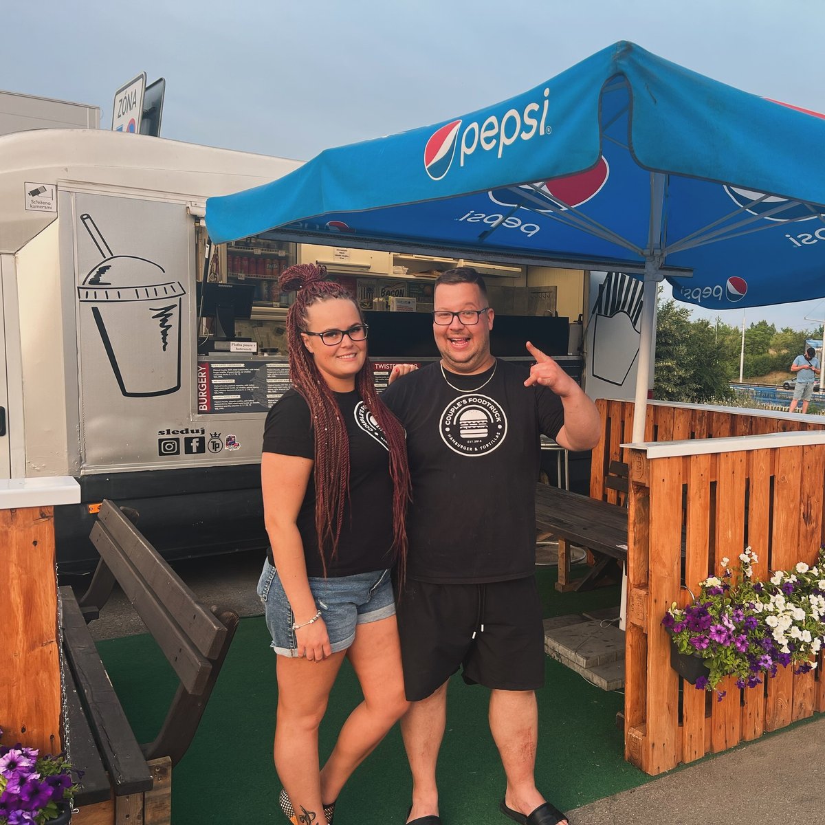 Couple’s Foodtruck sídlí v Líšni.