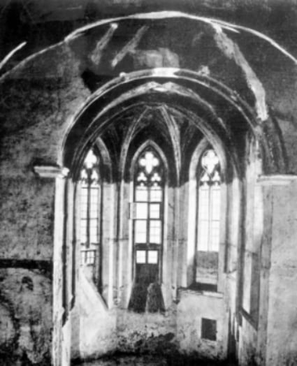 Interiér kostela před zánikem v roce 1870