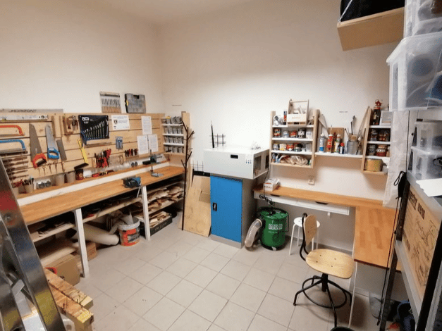 Sdílená dílna ve Skautském institutu