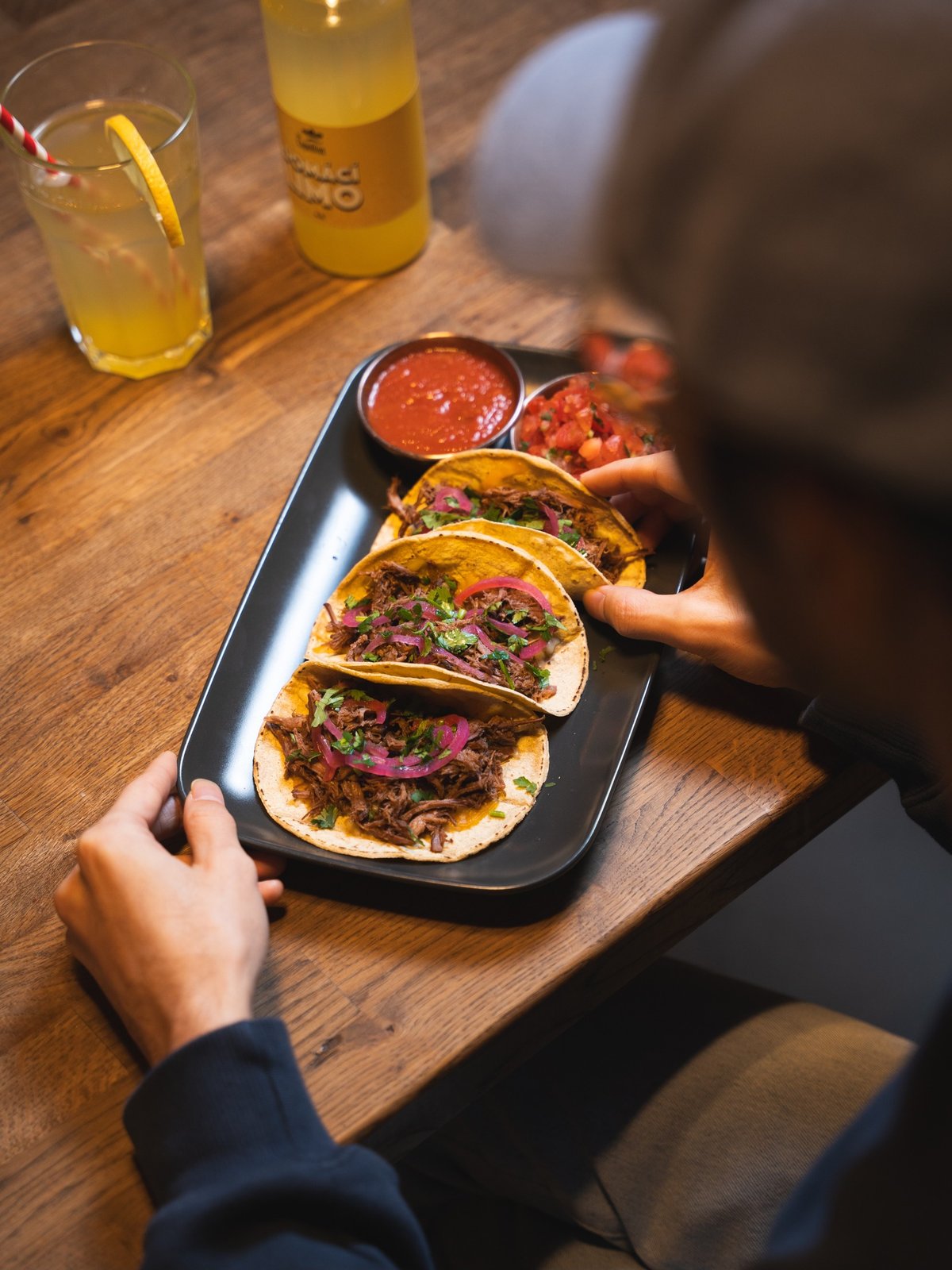 V Los Capolitos se těšte například na oblíbené tacos.