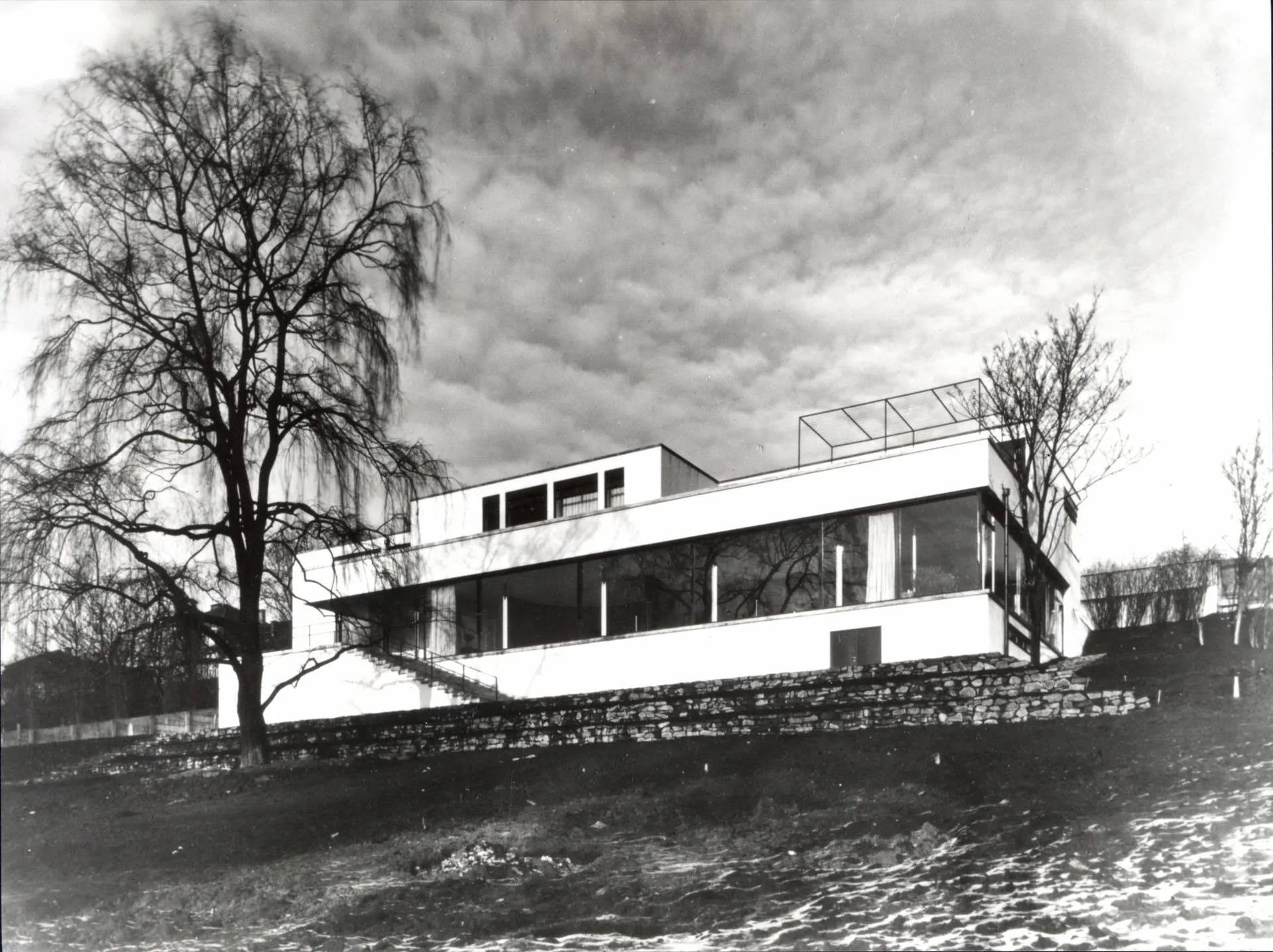 Vila Tugendhat byla postavena v letech 1928–1930