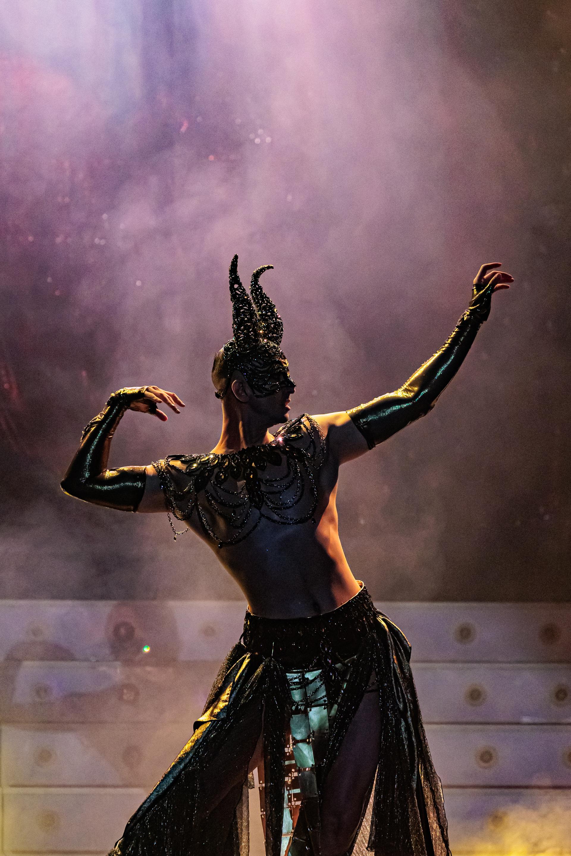 Cabaret Open Stage: Halloween