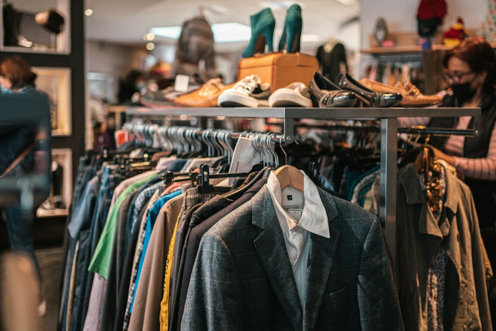 BeThrifty Vintage Kilo Sale