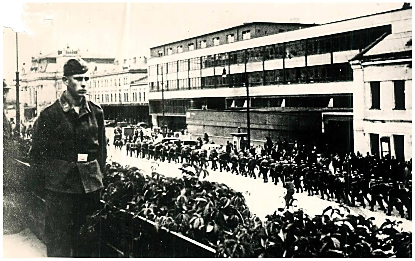 Kolem budovy pošty prošla válka i dramatické události srpna 68.