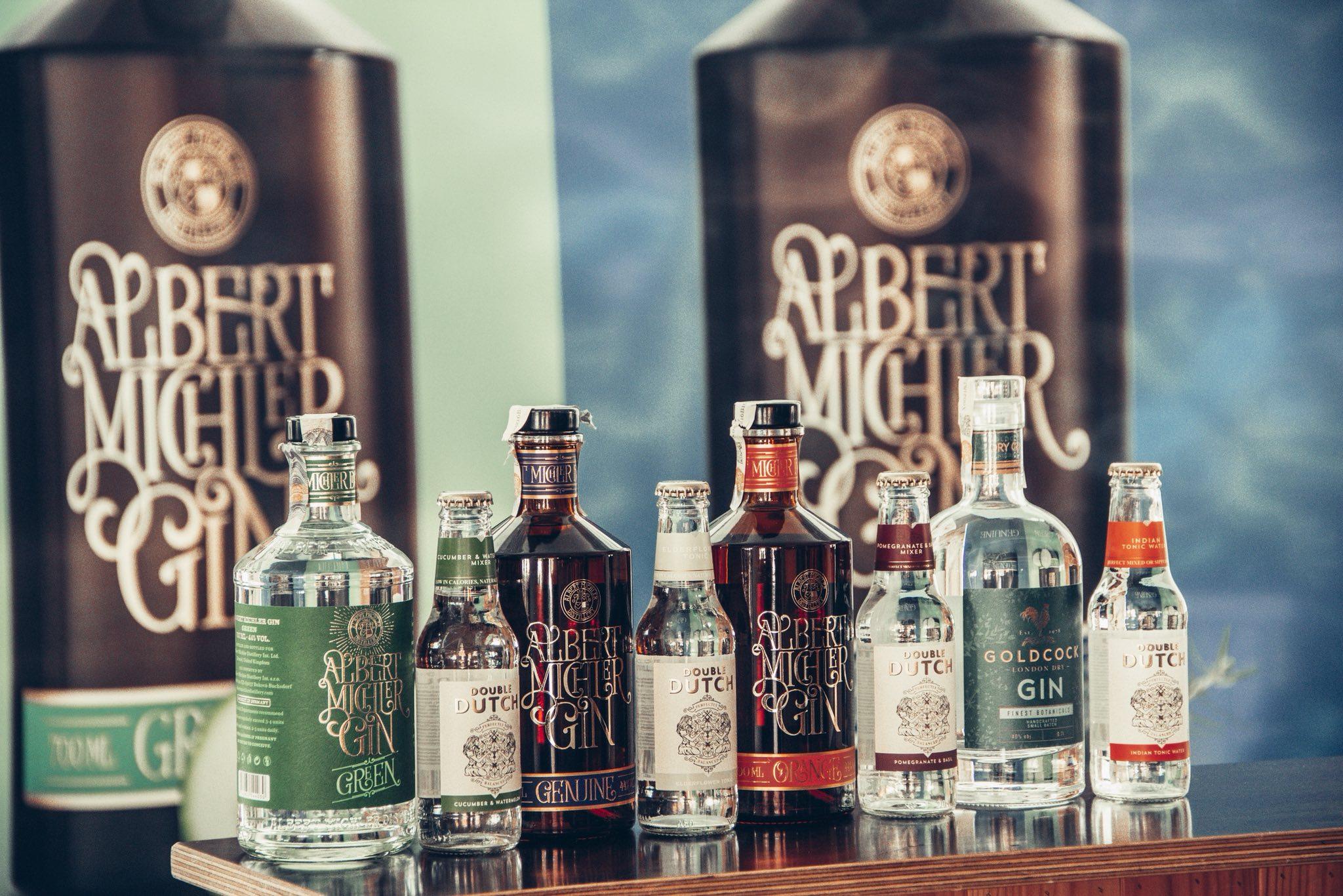 Čekají na vás giny od České republiky až po Asii. 