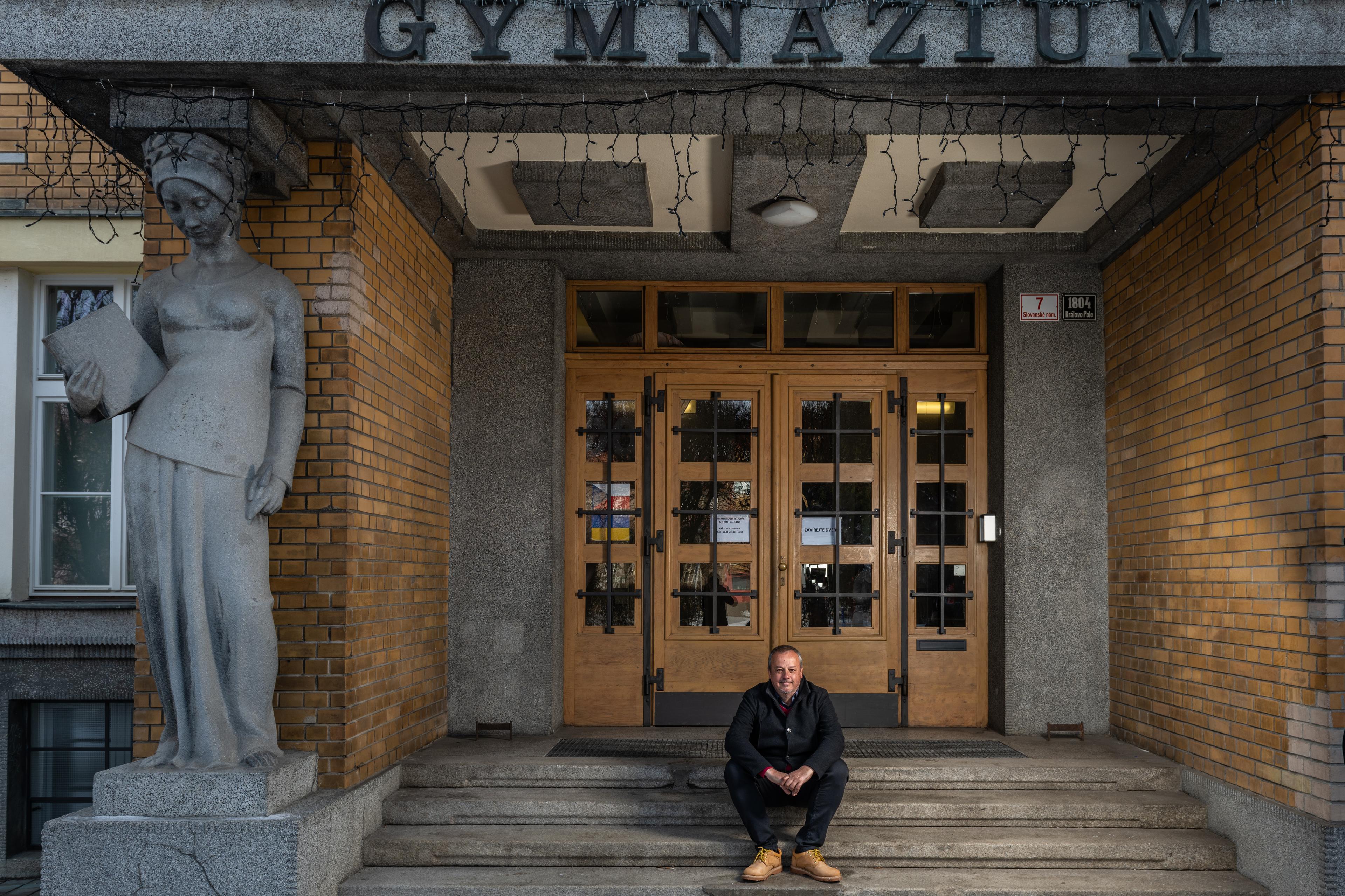 Gymnázium na Slovanském náměstí