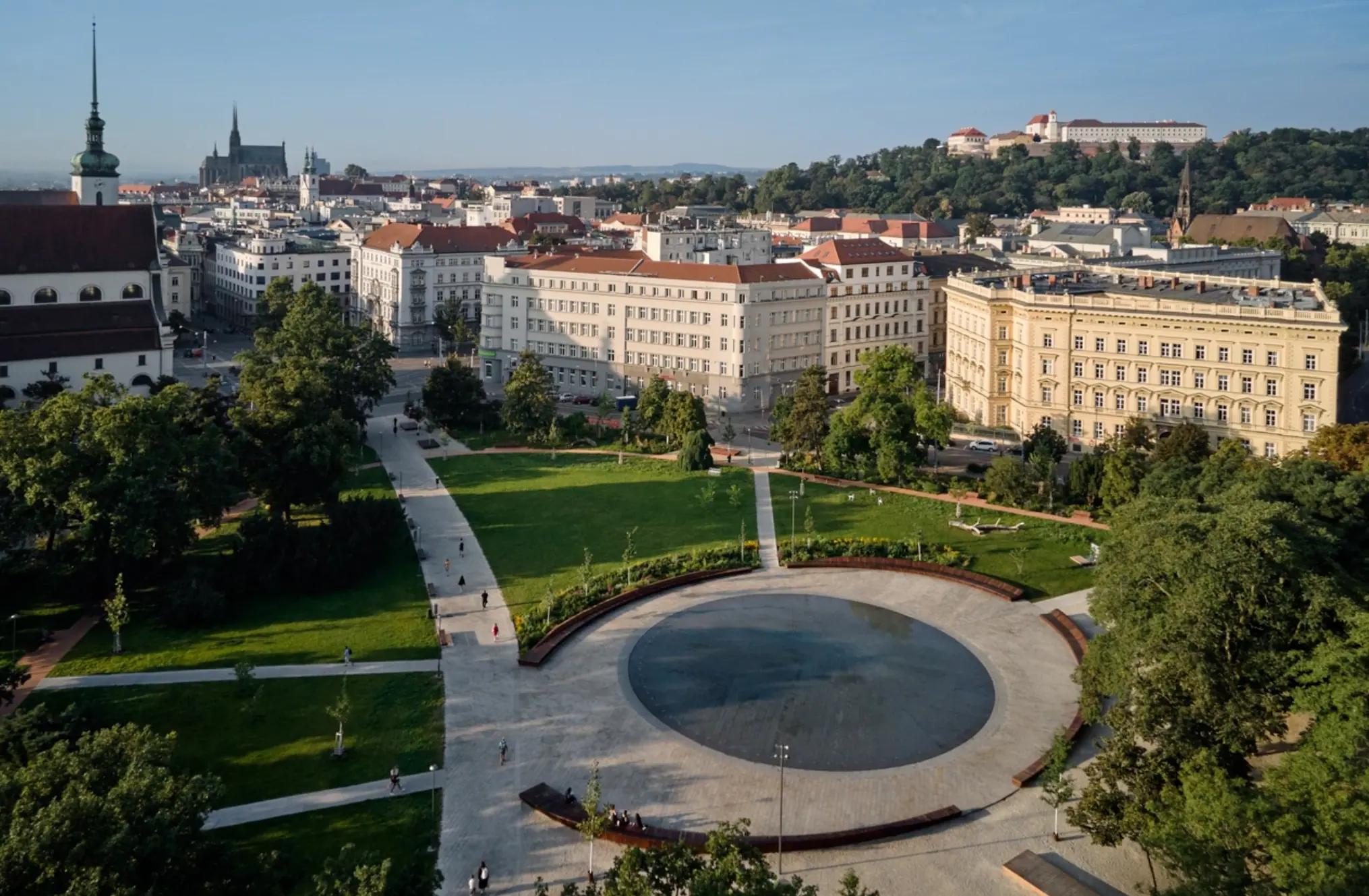 Park na Moravském náměstí
