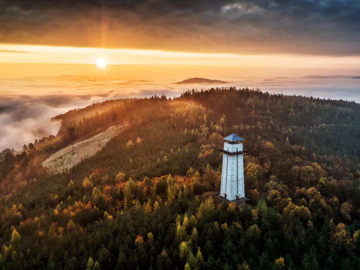 Rozhledna Na Klucanině.