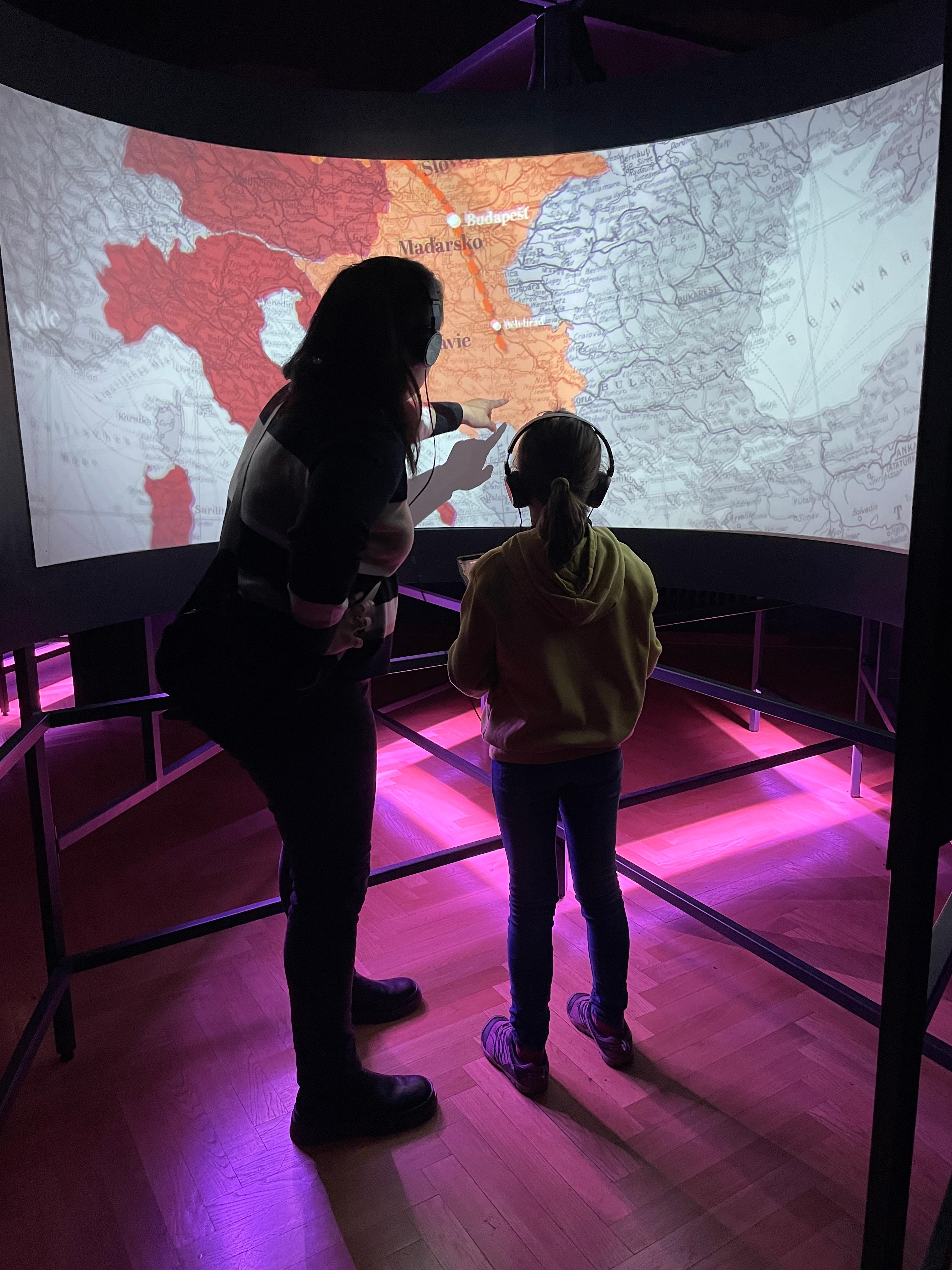 Dějiny očima dětí: Výstava Tichá hrdinství přibližuje druhou světovou válku mladším návštěvníkům