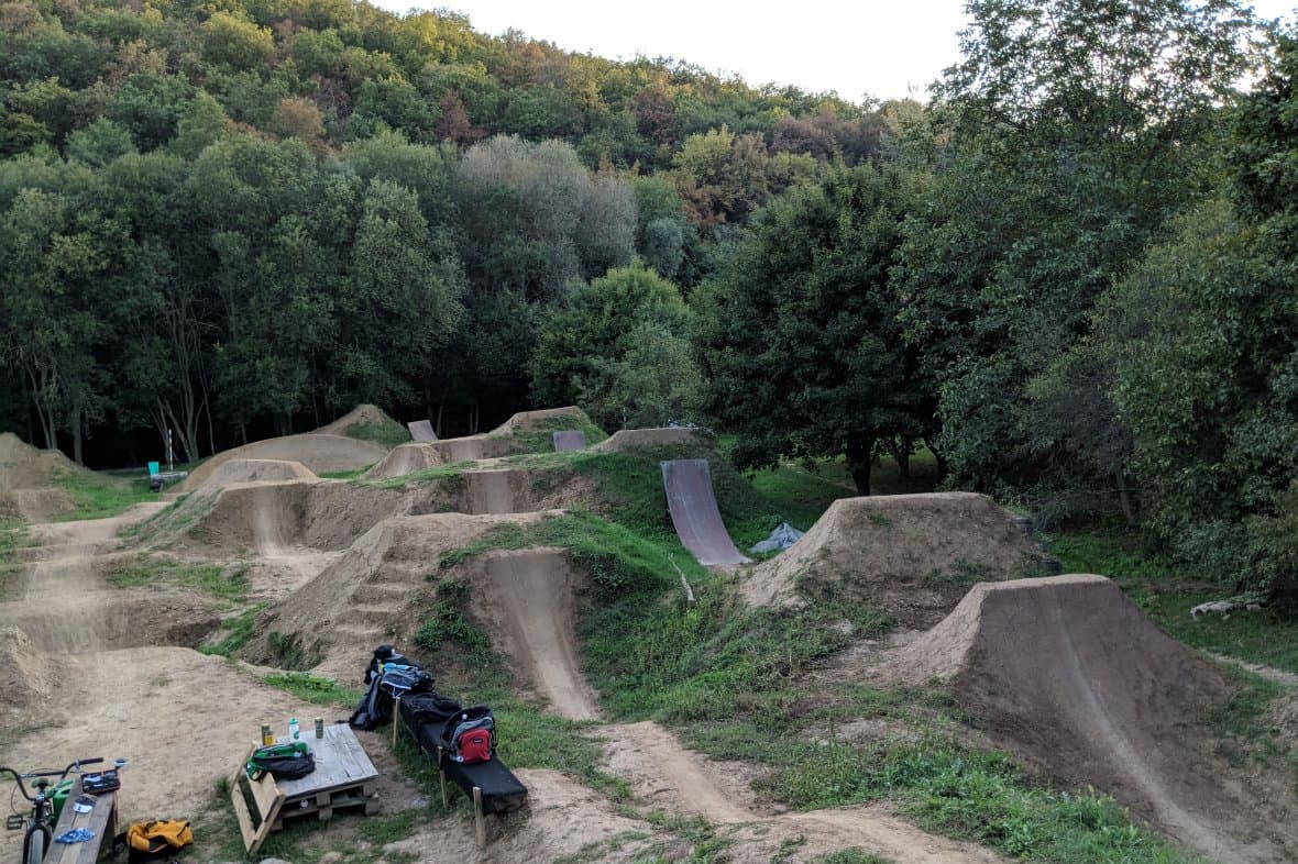 Bastr Bastards Čarodky