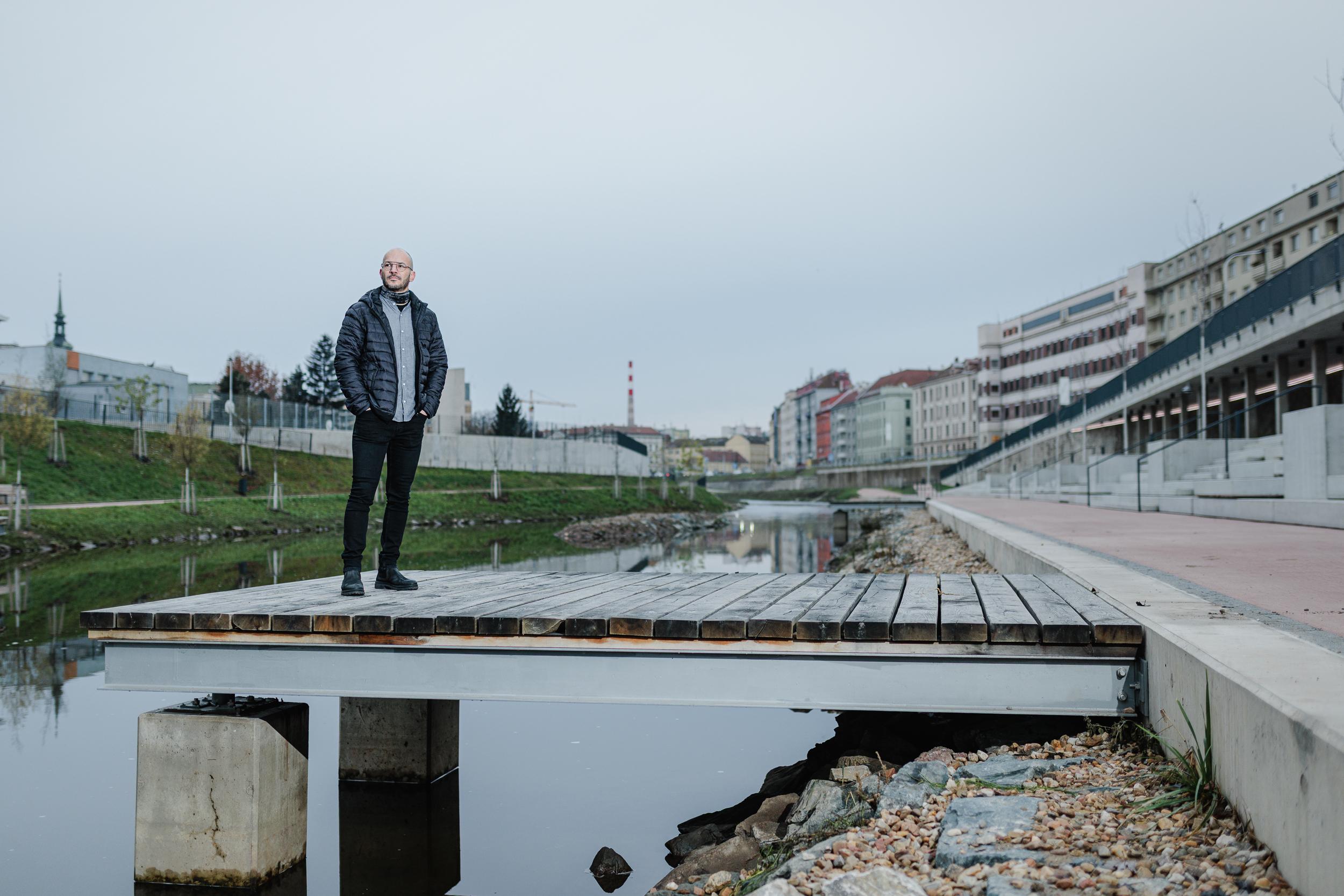 Nově vybudovaná náplavka na Poříčí