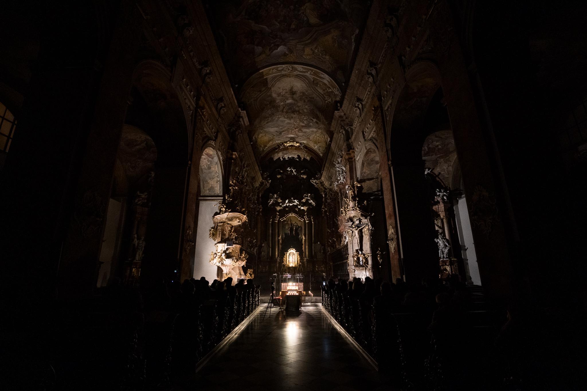 I letos můžete navštívit temné hodinky