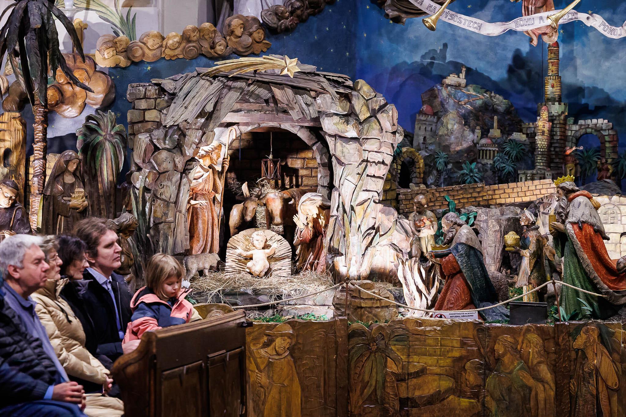 Za světlem, betlémy a hudbou: Brno zve do otevřených kostelů