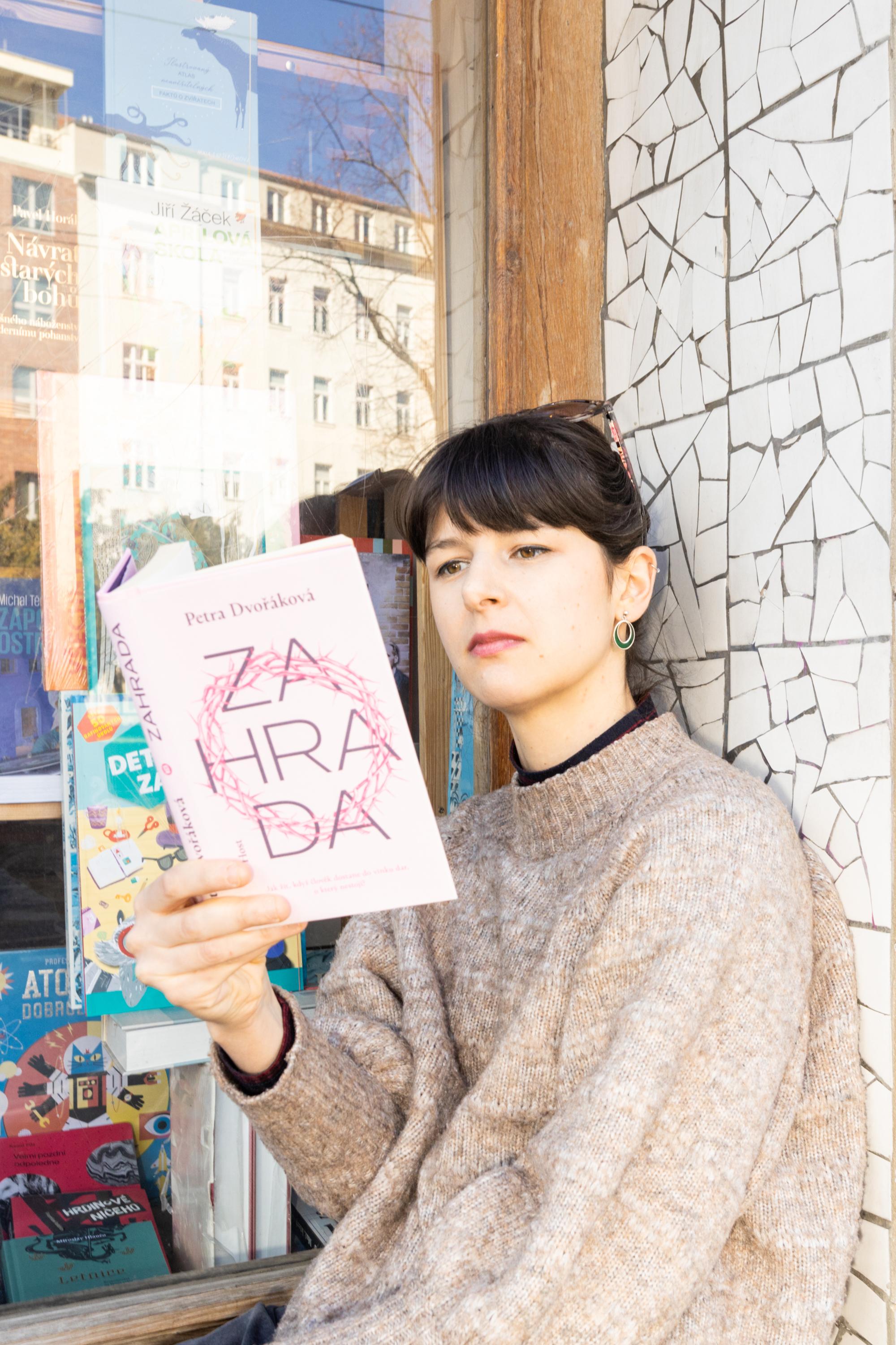 Knihkupectví Radek Král - Skleněná louka