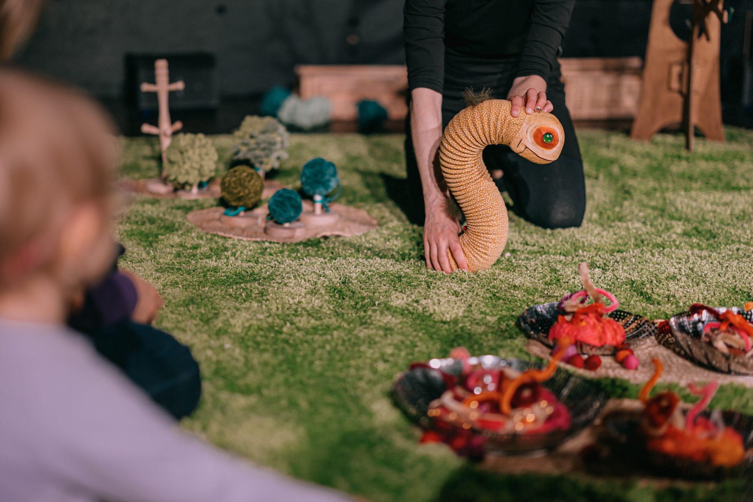 Letos se na festivalu předvede například představení Chramst od Damúzy.