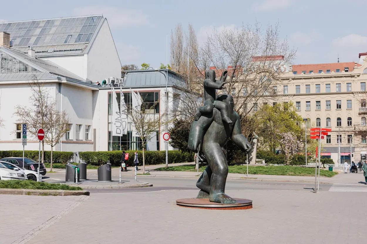 Svatý Kryštof na Malinovského náměstí